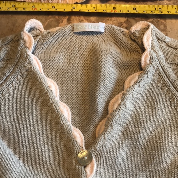Set of 3 toddler girl sweaters - Picture 3 of 6